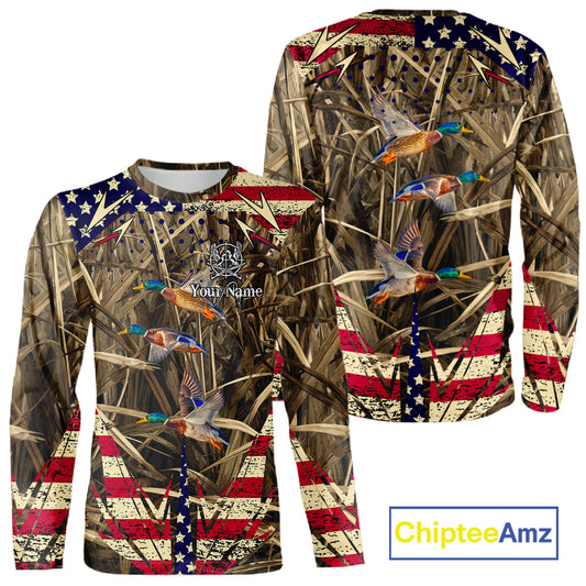 Beautiful Mallard Duck Hunting Waterfowl Camouflage Shirt with US Flag Duck Hunting Season NHT122